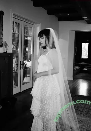 Hannah Marks / hannahgmarks nude photo #0088