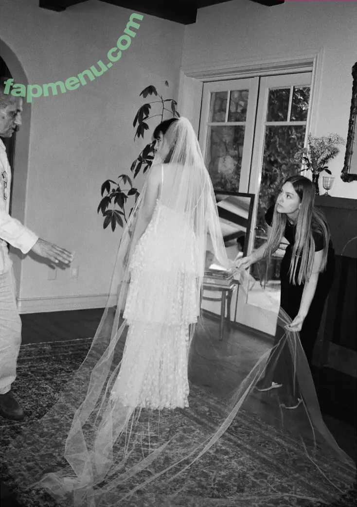 Hannah Marks nude photo #0089 (hannahgmarks)