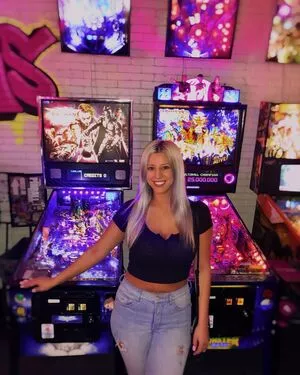 Hannah Murrell / hannahlee00 / hannahmurre11 / twinnumber_one nude photo #0158