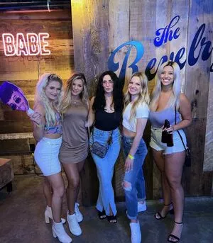 Hannah Murrell / hannahlee00 / hannahmurre11 / twinnumber_one nude photo #0174