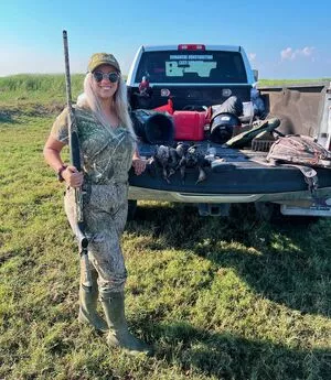 Hannah Murrell / hannahlee00 / hannahmurre11 / twinnumber_one nude photo #0228