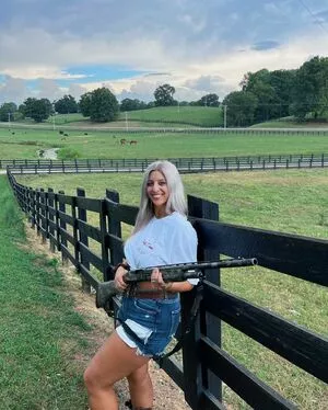 Hannah Murrell / hannahlee00 / hannahmurre11 / twinnumber_one nude photo #0230