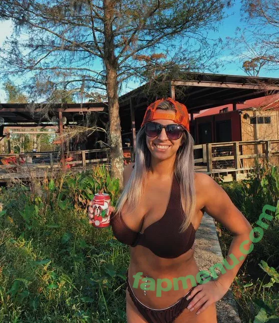 Hannah Murrell nude photo #0146 (hannahlee00 / hannahmurre11 / twinnumber_one)