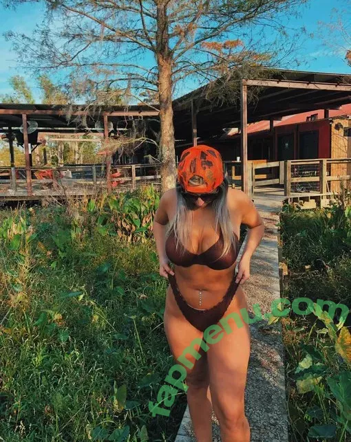 Hannah Murrell nude photo #0147 (hannahlee00 / hannahmurre11 / twinnumber_one)