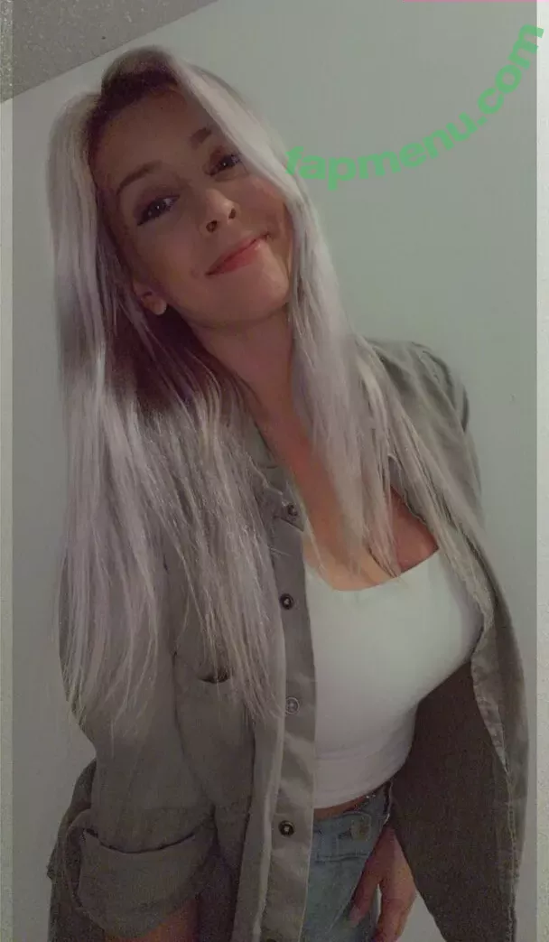 Hannah Murrell nude photo #0153 (hannahlee00 / hannahmurre11 / twinnumber_one)