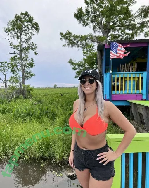 Hannah Murrell nude photo #0155 (hannahlee00 / hannahmurre11 / twinnumber_one)