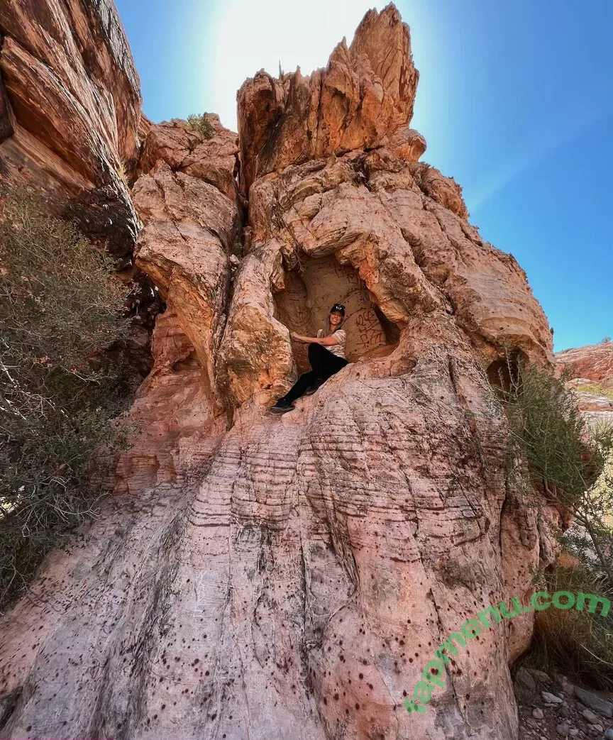 Hannah Murrell nude photo #0166 (hannahlee00 / hannahmurre11 / twinnumber_one)