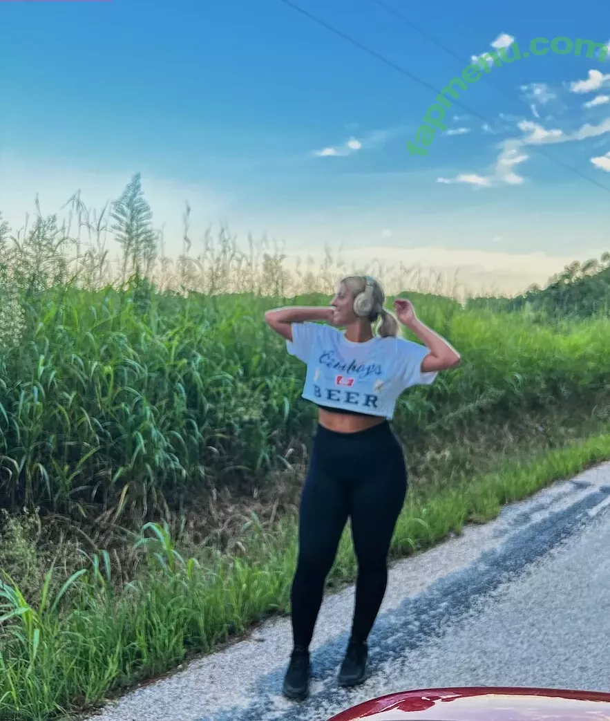 Hannah Murrell nude photo #0216 (hannahlee00 / hannahmurre11 / twinnumber_one)