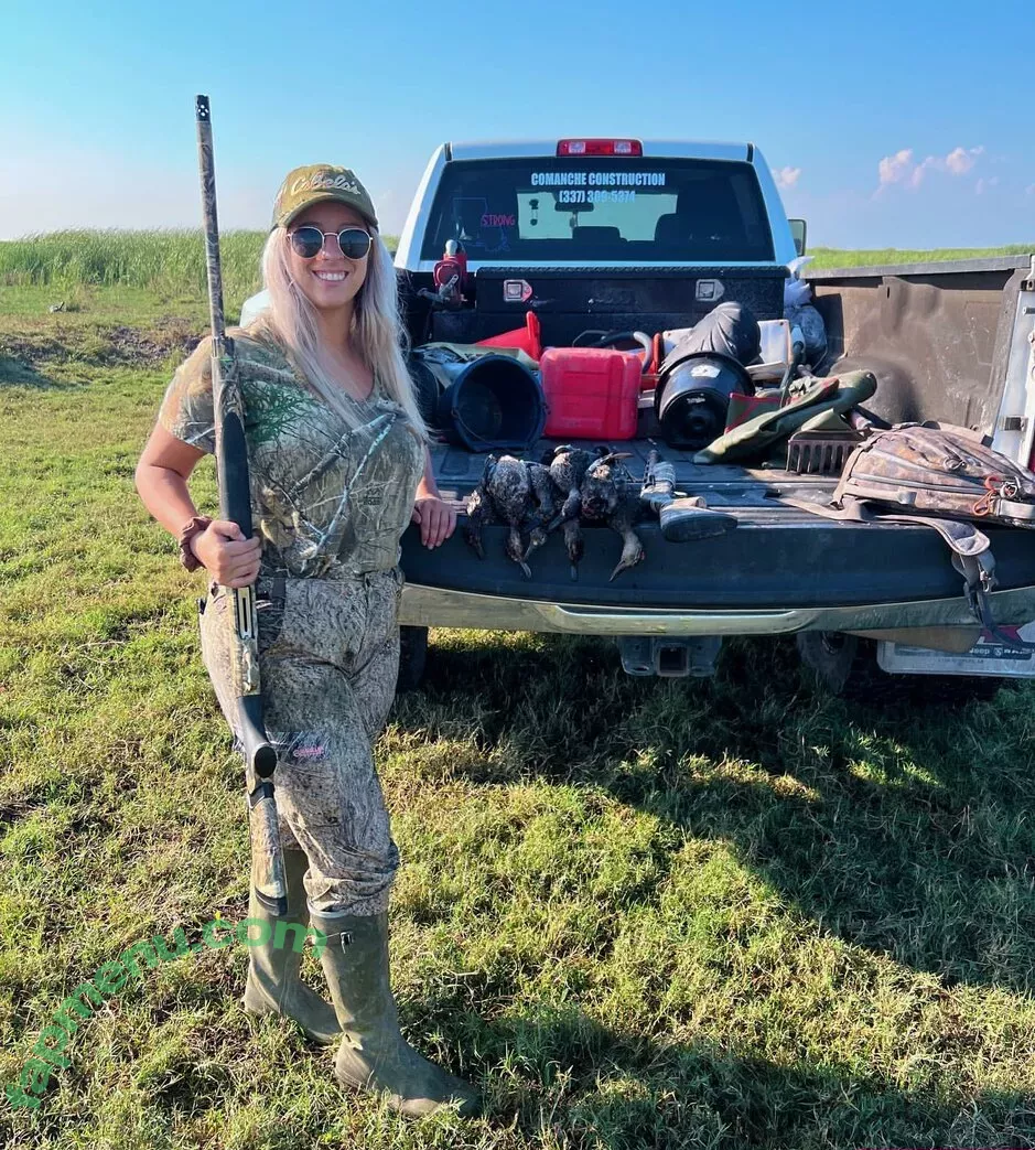 Hannah Murrell nude photo #0228 (hannahlee00 / hannahmurre11 / twinnumber_one)