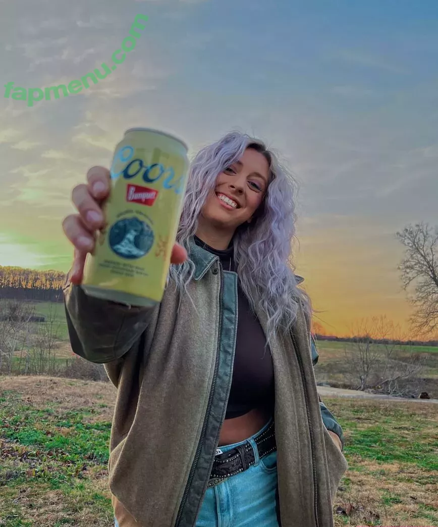 Hannah Murrell nude photo #0246 (hannahlee00 / hannahmurre11 / twinnumber_one)