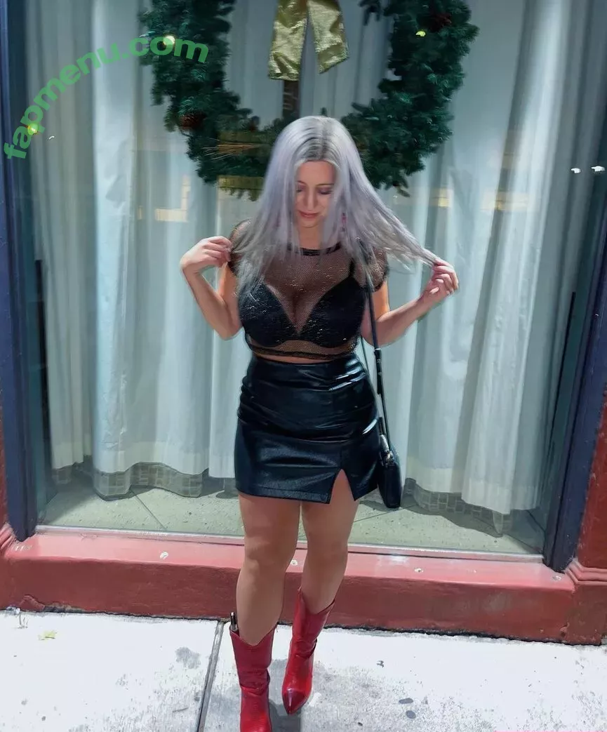 Hannah Murrell nude photo #0250 (hannahlee00 / hannahmurre11 / twinnumber_one)