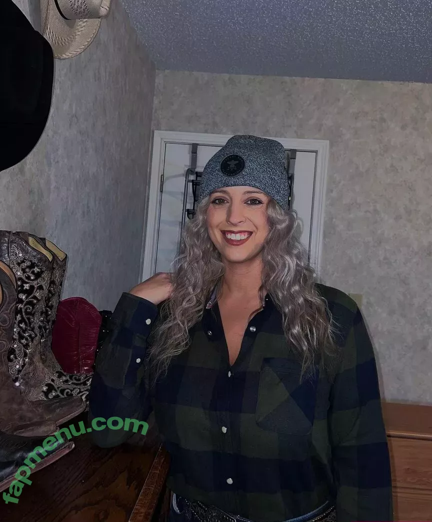 Hannah Murrell nude photo #0251 (hannahlee00 / hannahmurre11 / twinnumber_one)