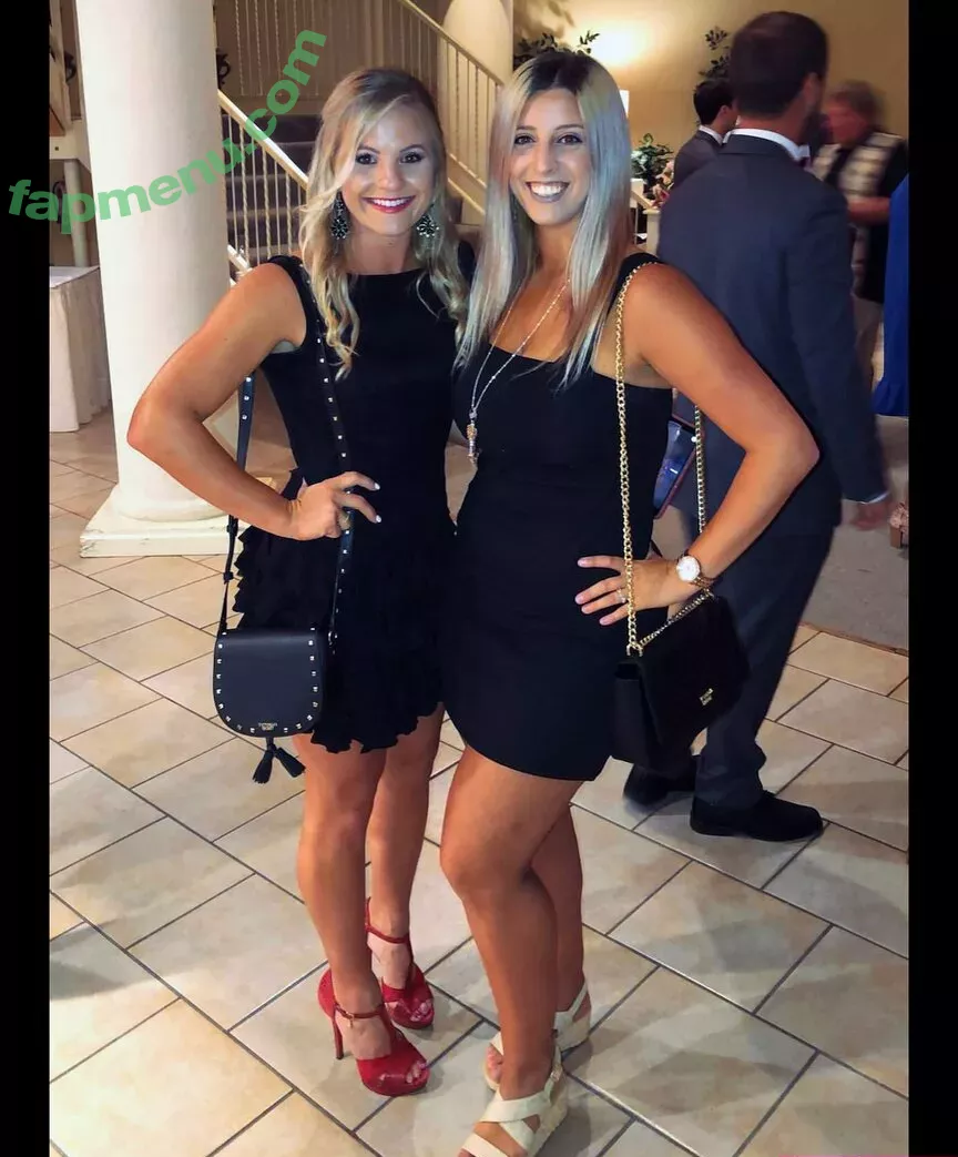 Hannah Murrell nude photo #0255 (hannahlee00 / hannahmurre11 / twinnumber_one)