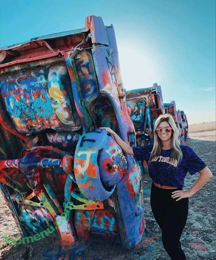 Hannah Murrell nude photo #0256 (hannahlee00 / hannahmurre11 / twinnumber_one)