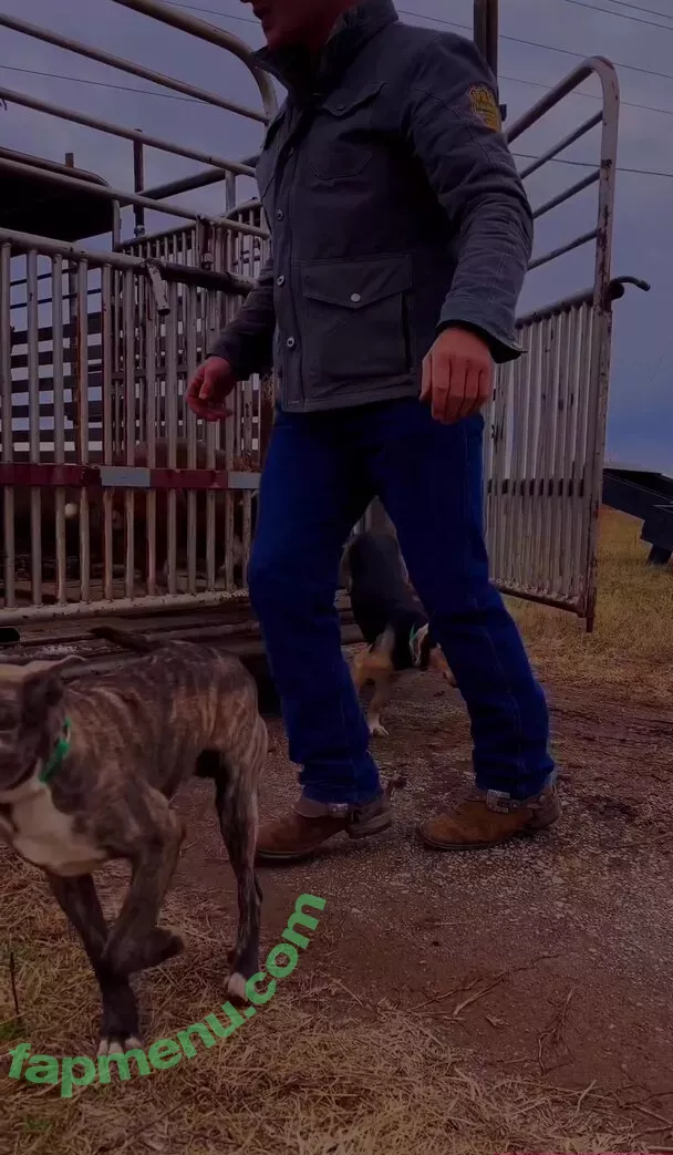 Hannah Murrell nude photo #0258 (hannahlee00 / hannahmurre11 / twinnumber_one)