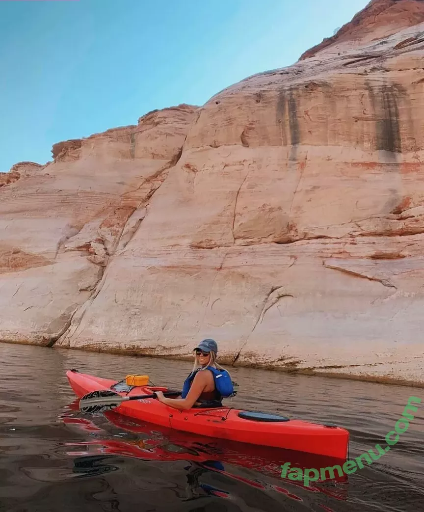 Hannah Murrell nude photo #0267 (hannahlee00 / hannahmurre11 / twinnumber_one)