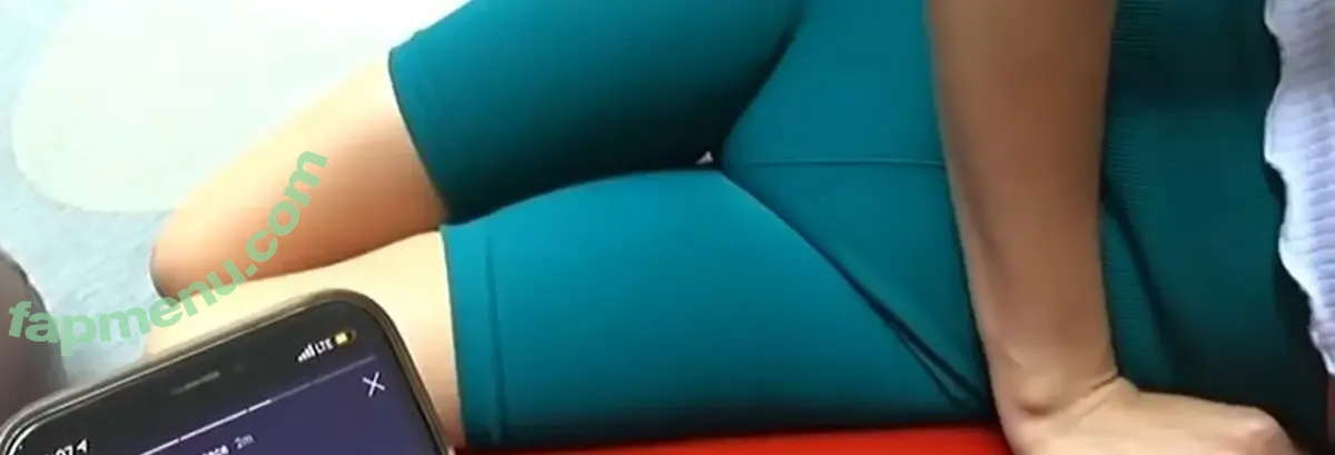 Hannah Ridgeway nude photo #0069 (hanridge)