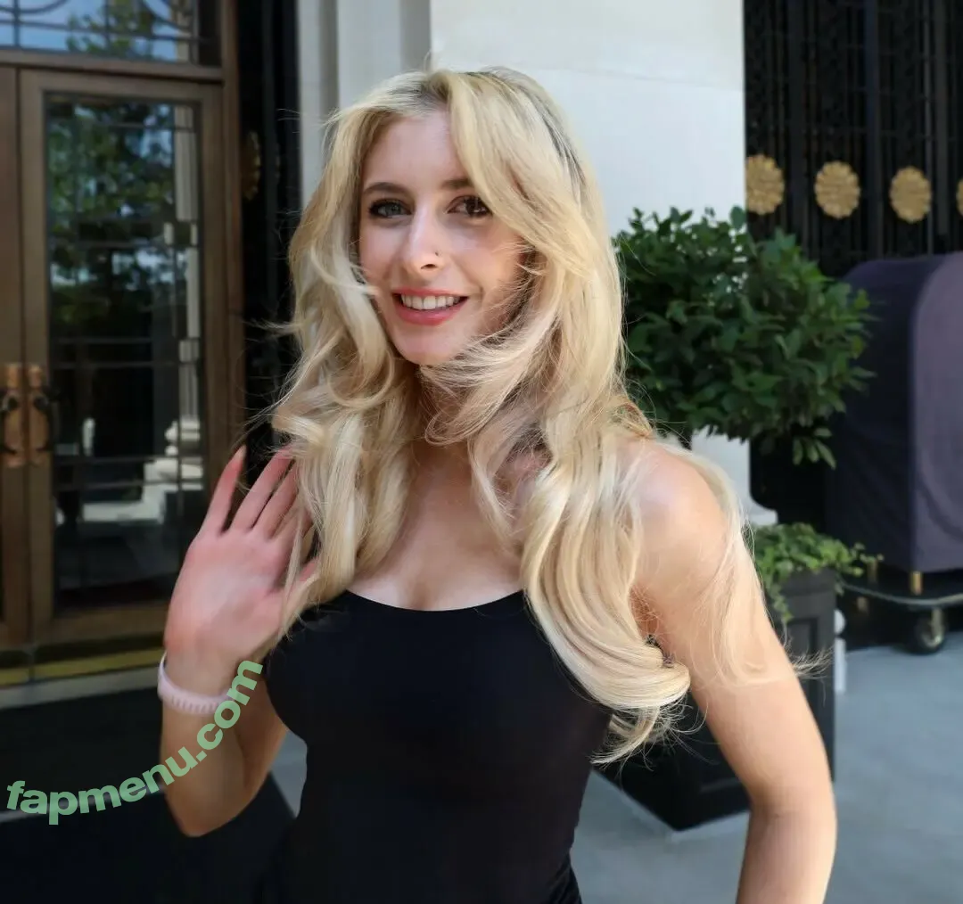 Hannah Sayce nude photo #0010 (hannahsayce)