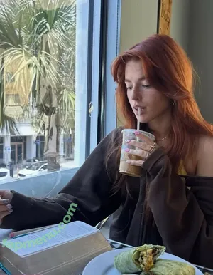 Hannah Stein / hnnhxl nude photo #0536