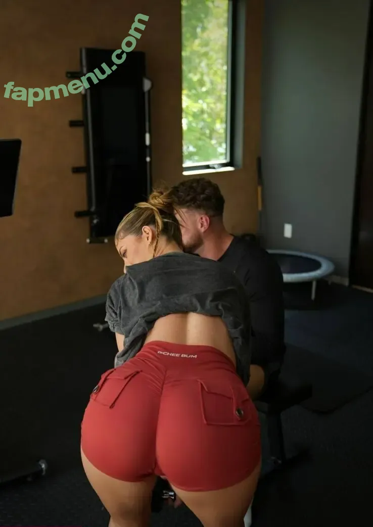 Hannah Stocking nude photo #0010 (hannahstocking)