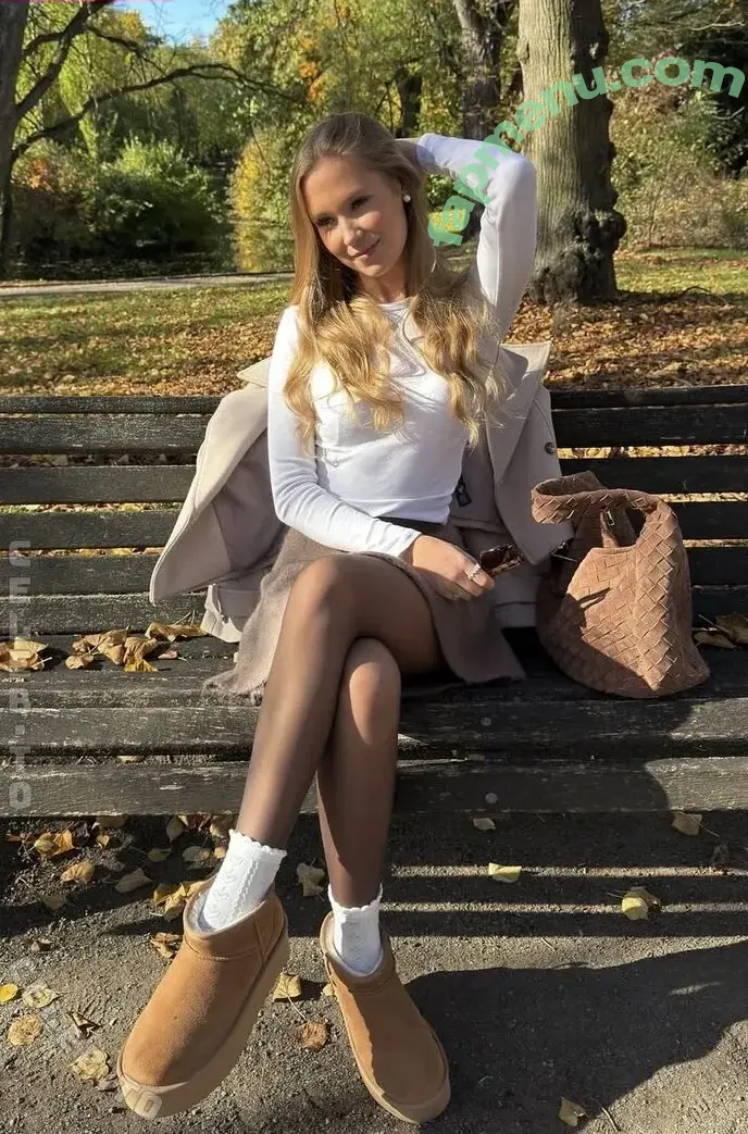 Hannah Türk nude photo #0054 (hannah__tuerk / hannahhtrk)