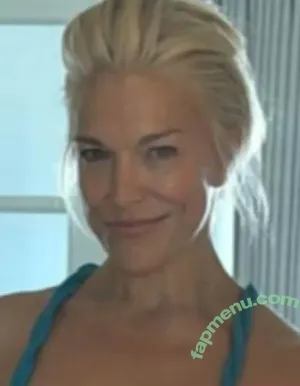 Hannah Waddingham / hannah_waddingham nude photo #0741