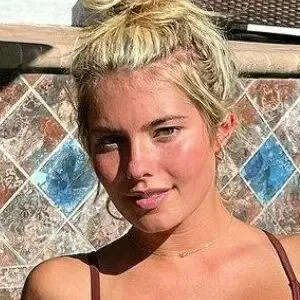 Hannah White / hannahhwhite__ / hannahwhite nude photo #0012