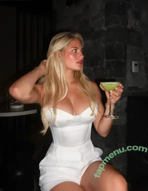 Hannah White / hannahhwhite__ / hannahwhite nude photo #0078