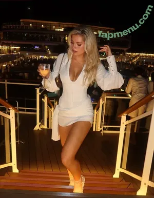 Hannah White / hannahhwhite__ / hannahwhite nude photo #0101