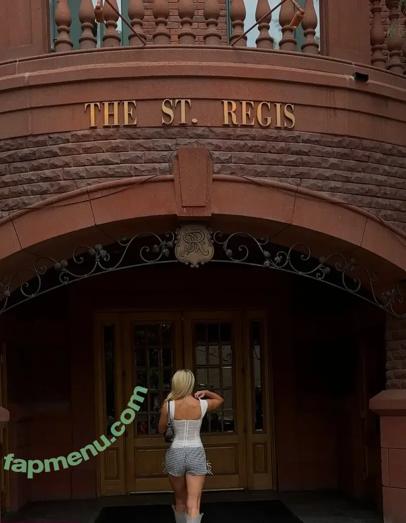 Hannah White nude photo #0064 (hannahhwhite__ / hannahwhite)