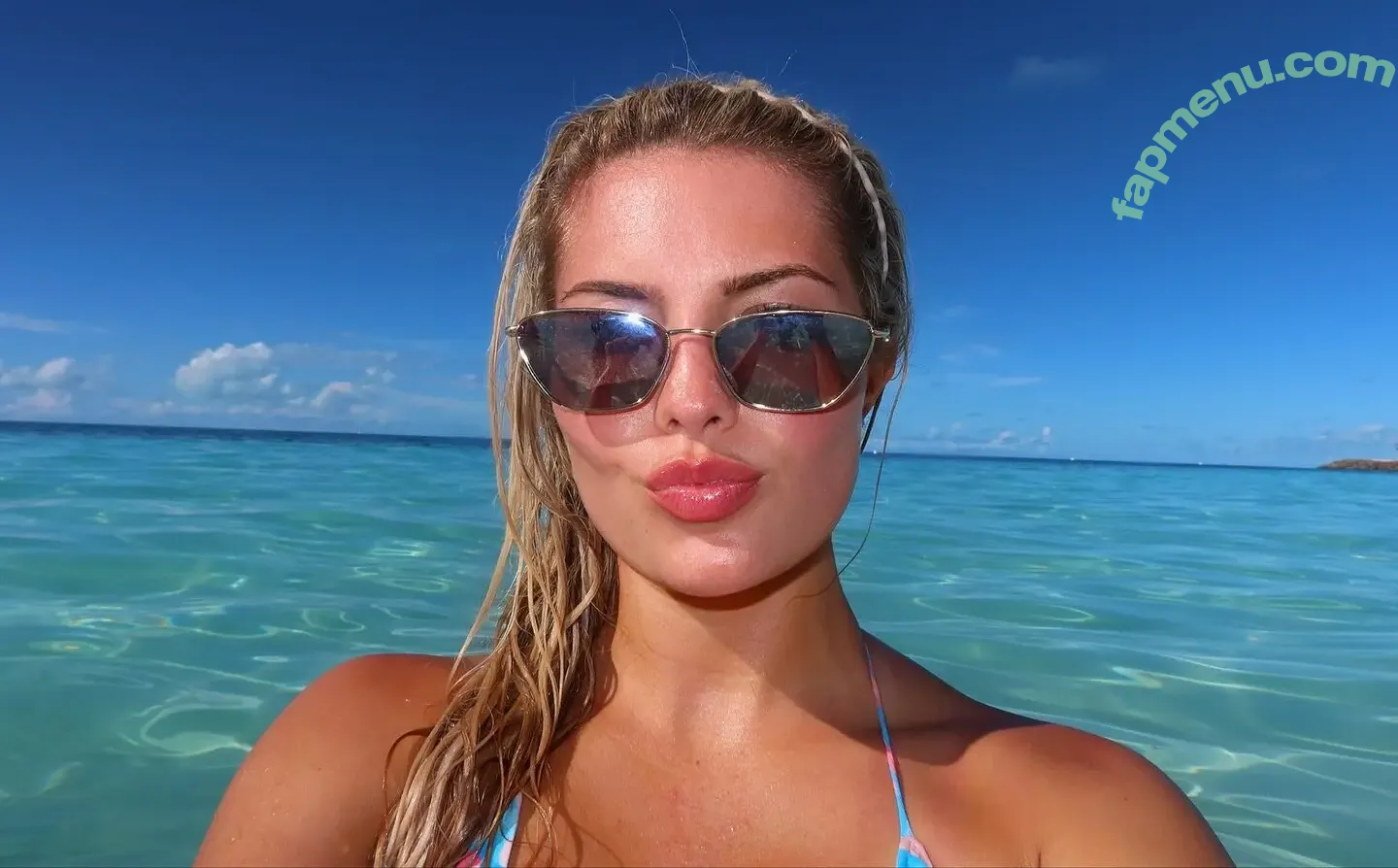 Hannah White nude photo #0086 (hannahhwhite__ / hannahwhite)