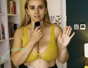 Hannah Witton / hannahwitton nude photo #0293