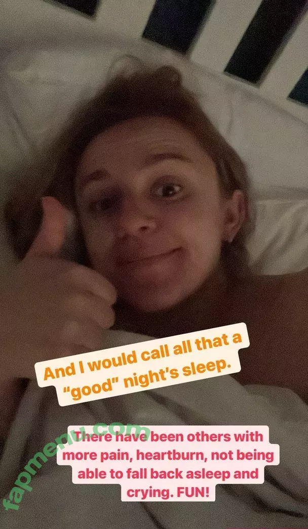 Hannah Witton nude photo #0005 (hannahwitton)