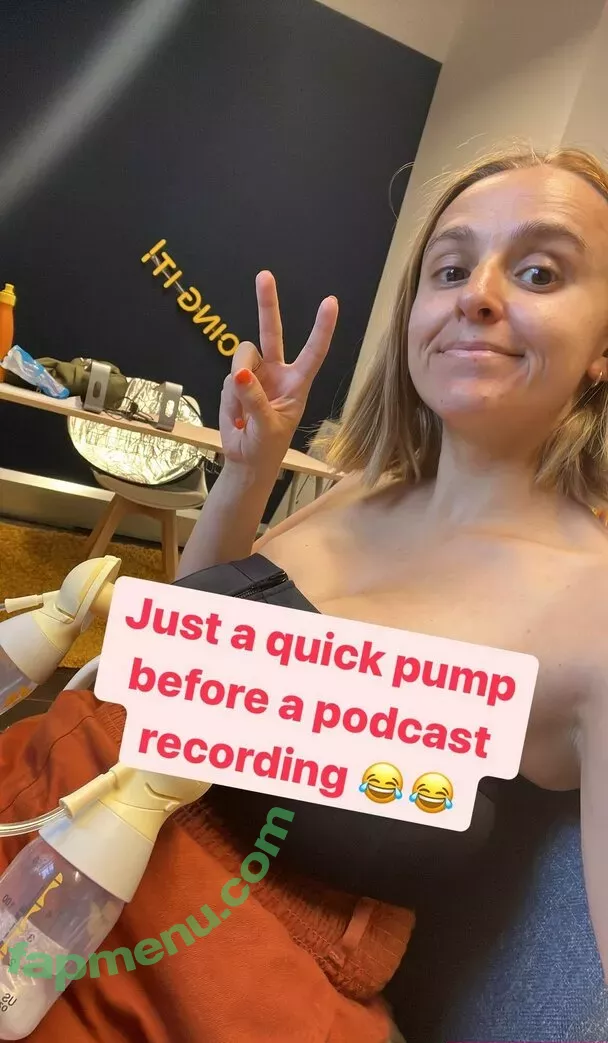 Hannah Witton nude photo #0080 (hannahwitton)