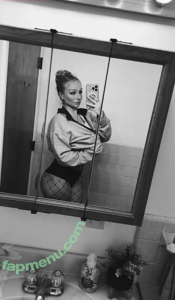 Hannah Woods nude photo #0604 (hannah-woods / hannah_amanita)