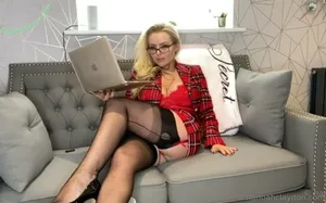 hannahclaydonfree / officialhannahclaydon nude photo #0038