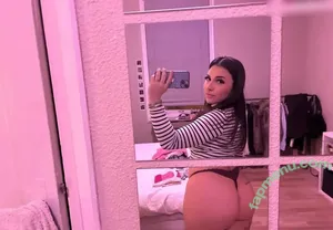  nude photo #0009