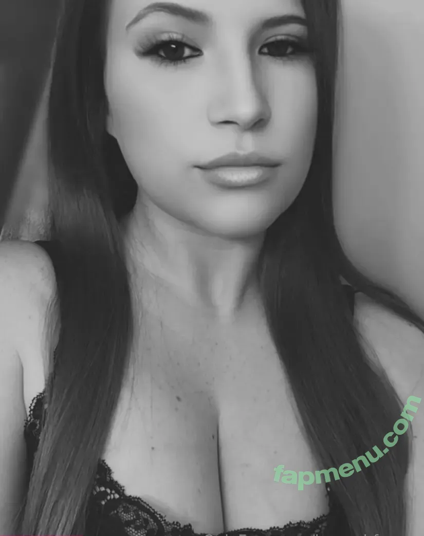 hannahfperry nude photo #0037 (hannahperryhannahperry)