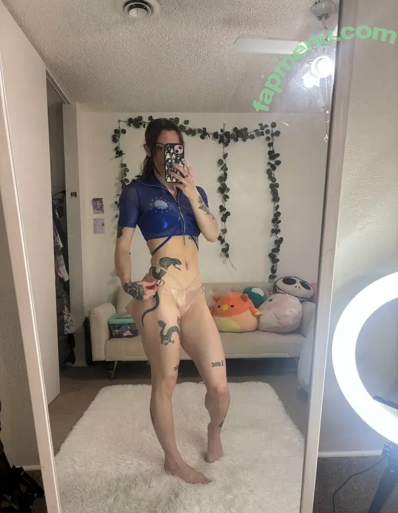 hannahhsolana nude photo #0045 (hannahhsolana)