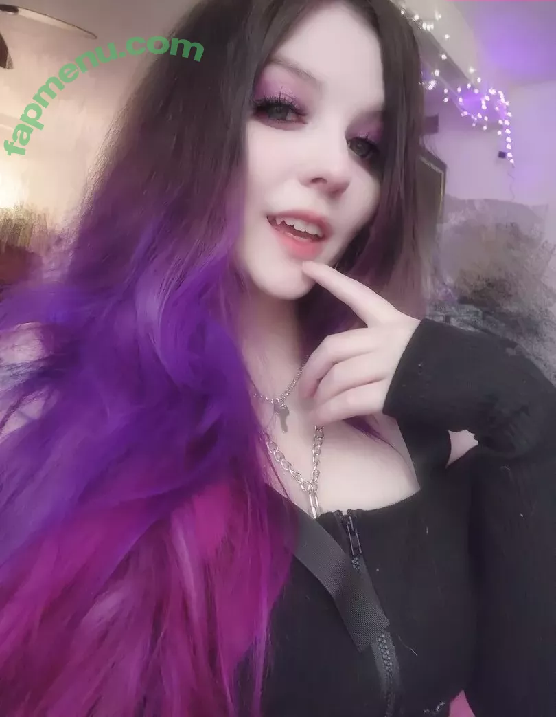 Hannahhyrule nude photo #0349 (Captain Hannah)