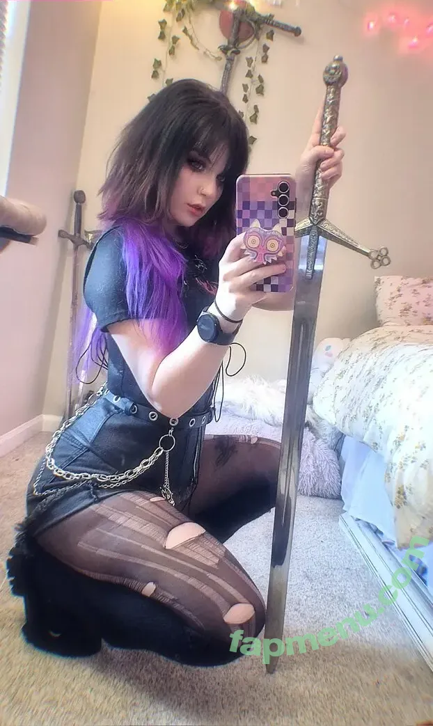 Hannahhyrule nude photo #0536 (Captain Hannah)