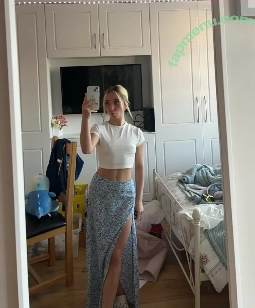 hannahlilyroberts nude photo #0027 (hannahlilyroberts)