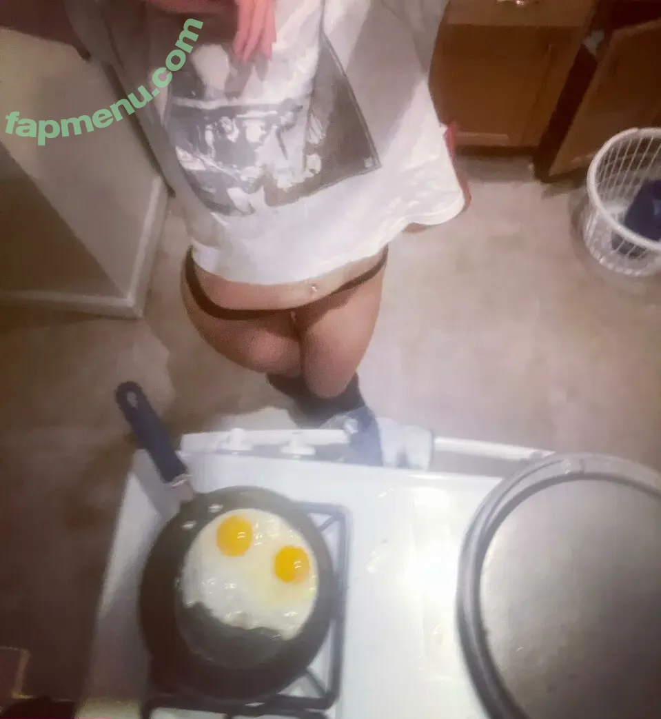 hannahlizfilter nude photo #0008 (darkwebprincess)