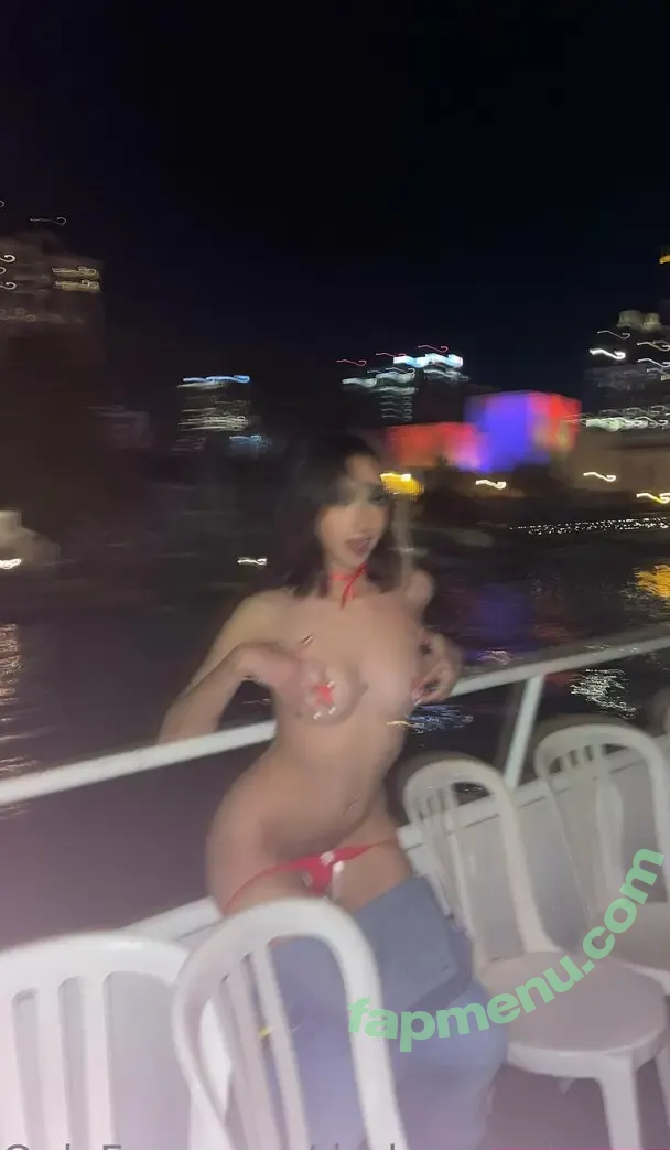 hannahlizfilter nude photo #0052 (darkwebprincess)