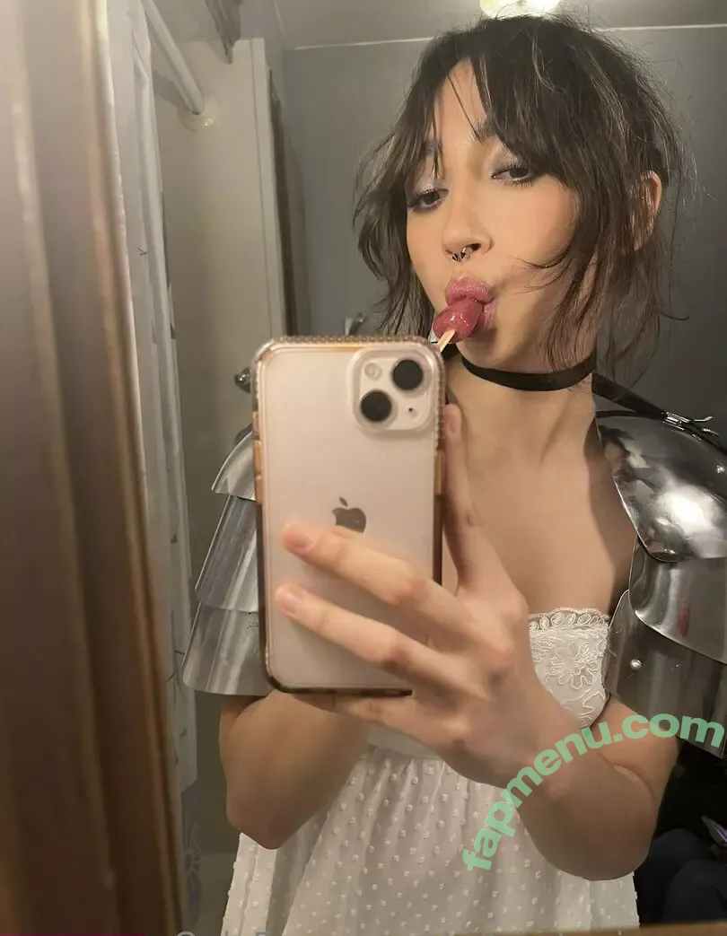 hannahlizfilter nude photo #0071 (darkwebprincess)