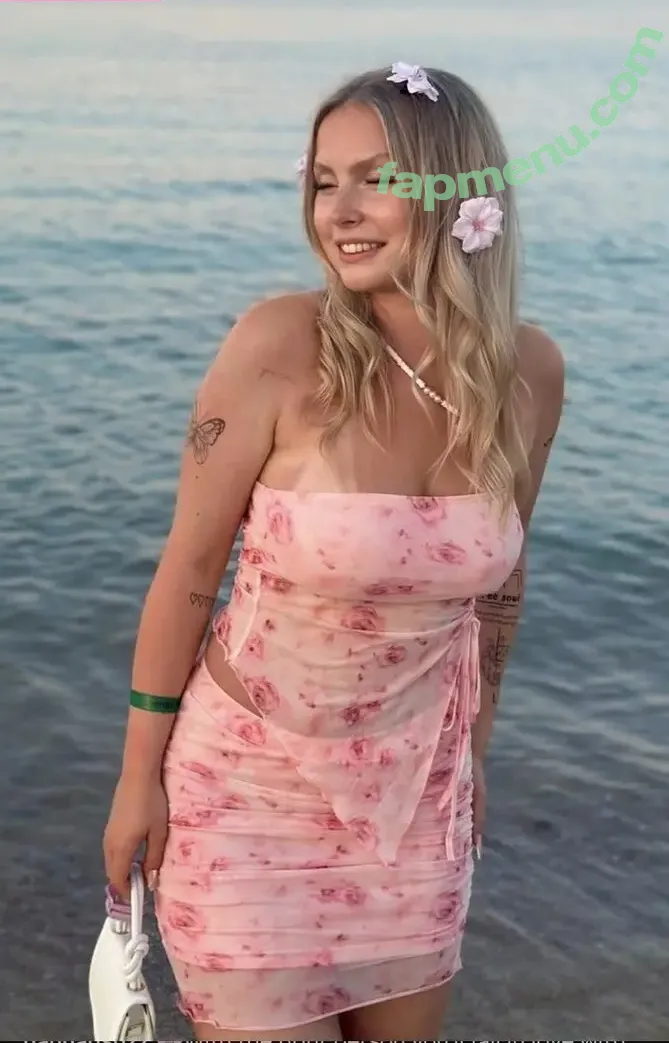 Hannahshzz nude photo #0007 (Hannahshzz)