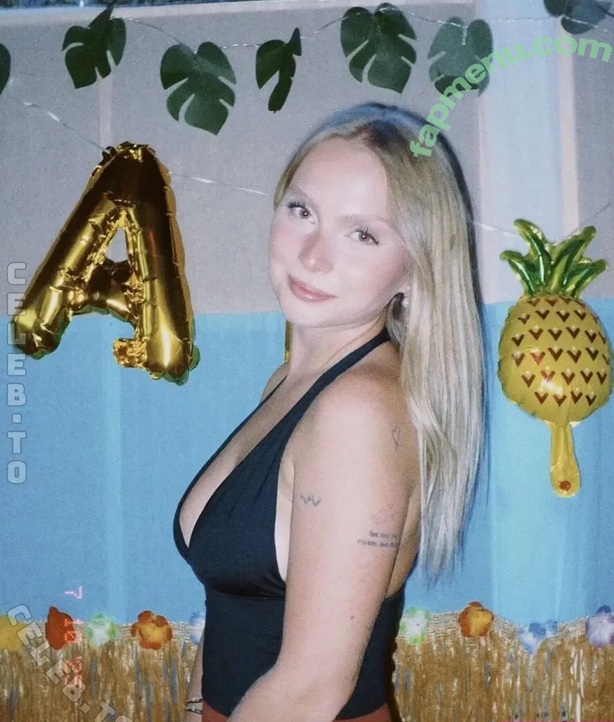 Hannahshzz nude photo #0011 (ladykatanja)