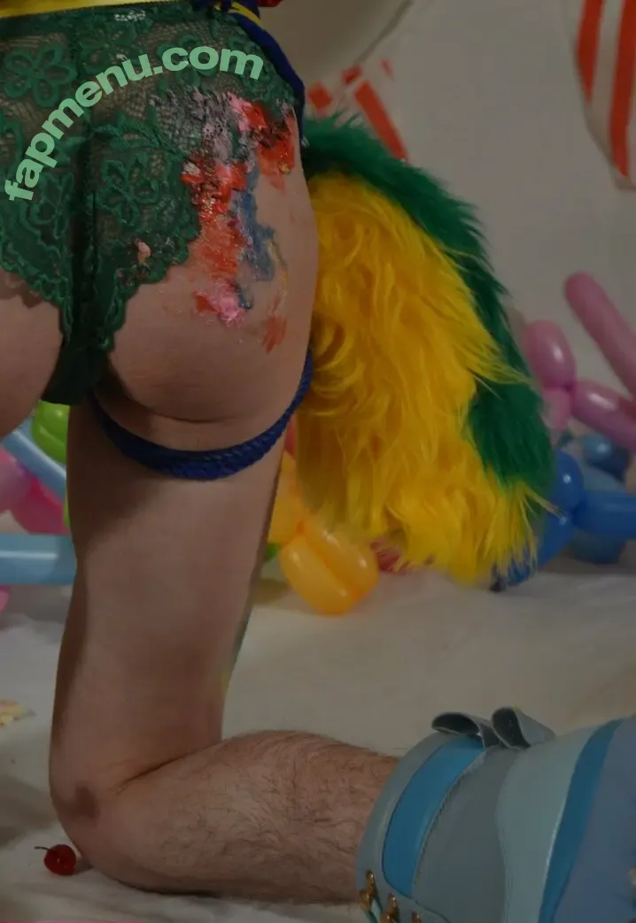 hannajackson nude photo #0005 (hannahjacksuhn)