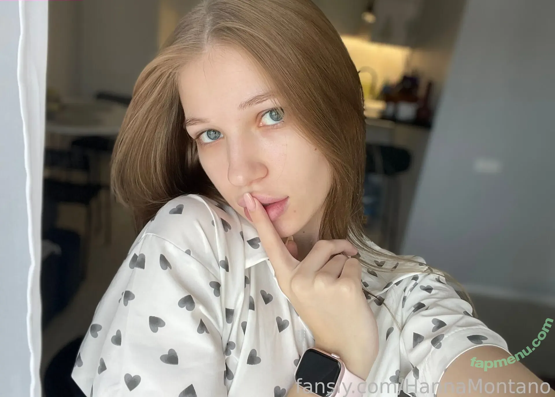 Hannamontano nude photo #0012 (Hannamontano)