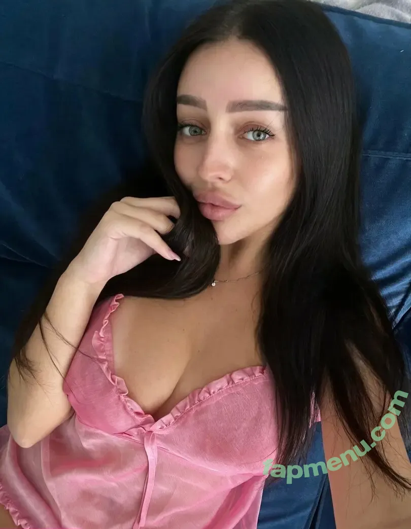 hannareynolds nude photo #0040 (hannahereynolds)